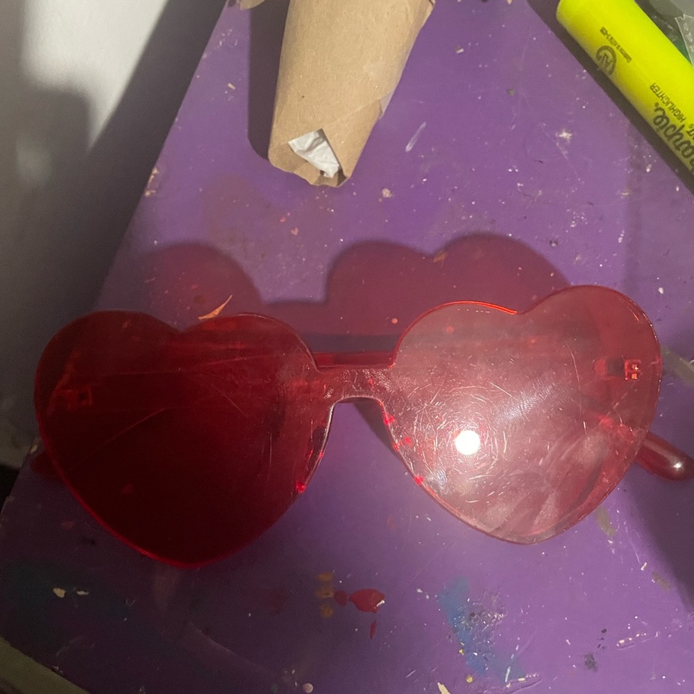 heart shaped sunglasses